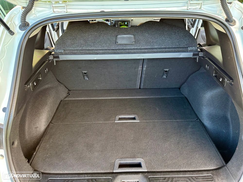 Renault Kadjar Energy dCi 110 EDC LIMITED - 28