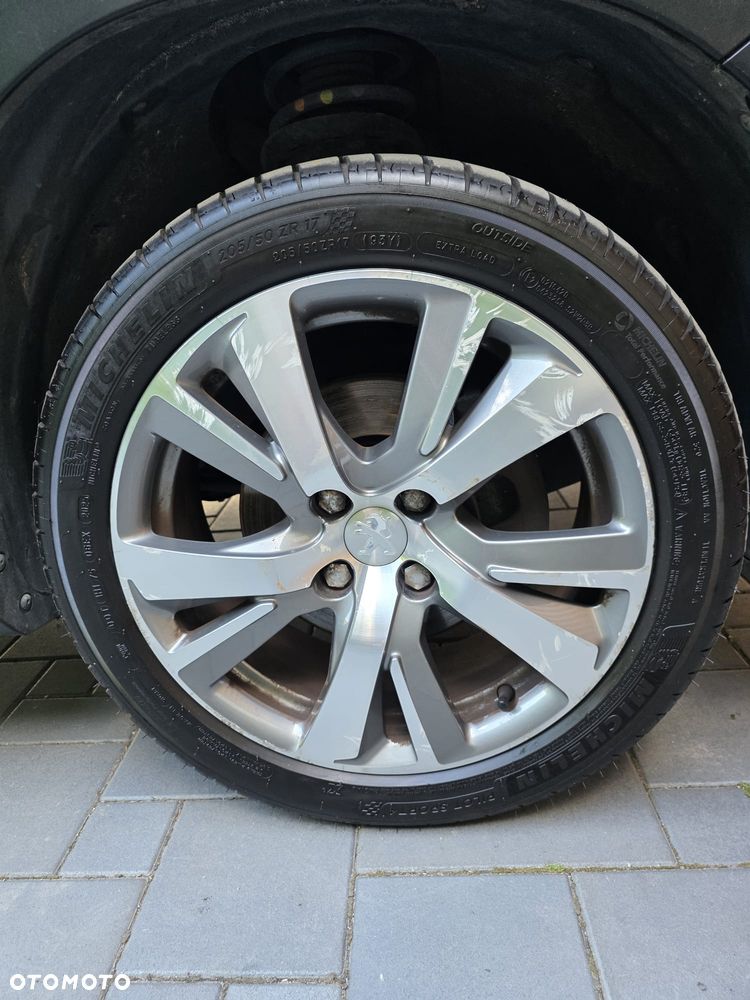 Peugeot 2008 - 31