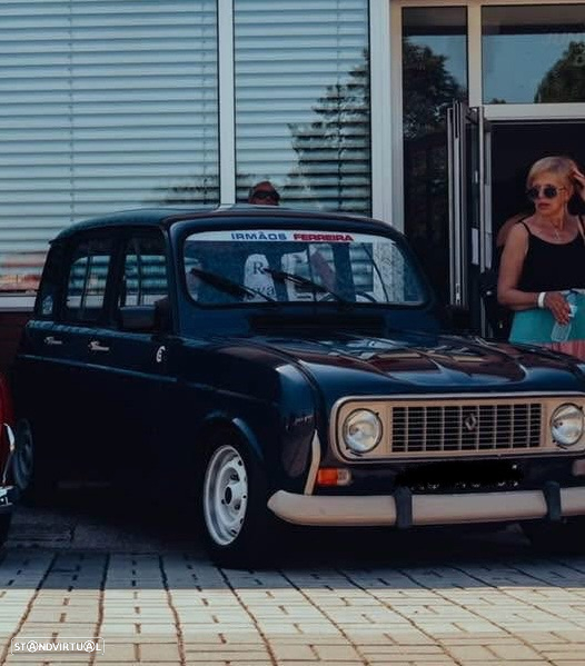 Renault 4 - 2