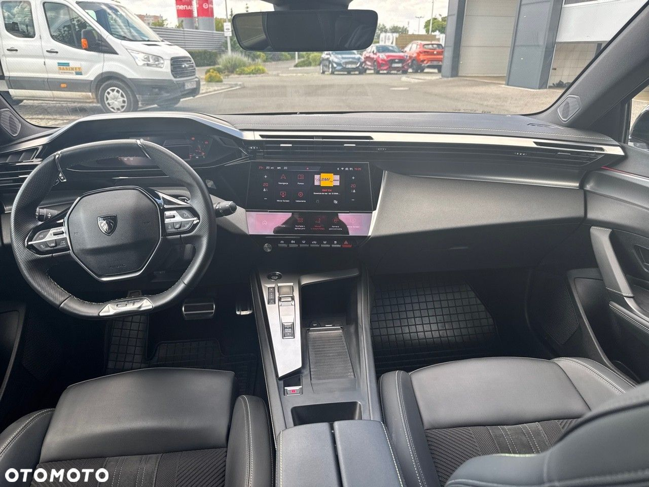 Peugeot 308 - 8