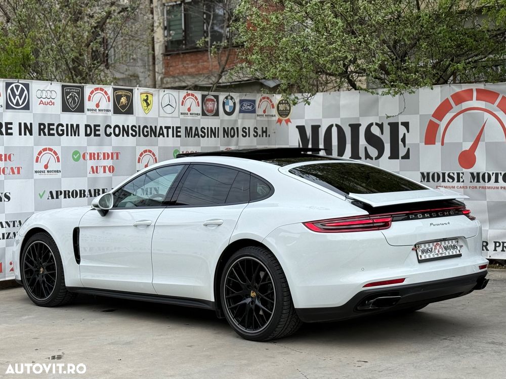 Porsche Panamera 4 Executive - 3