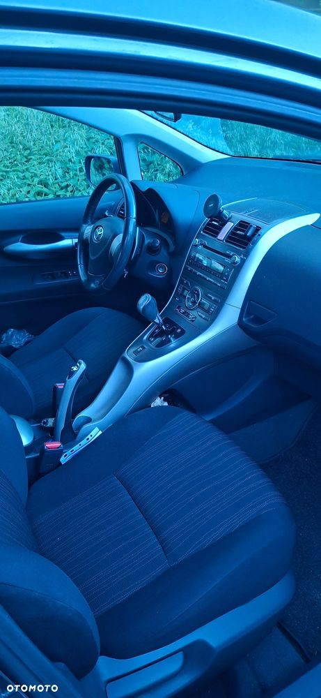 Toyota Auris 1.6 VVT-i Multimode Sol - 23