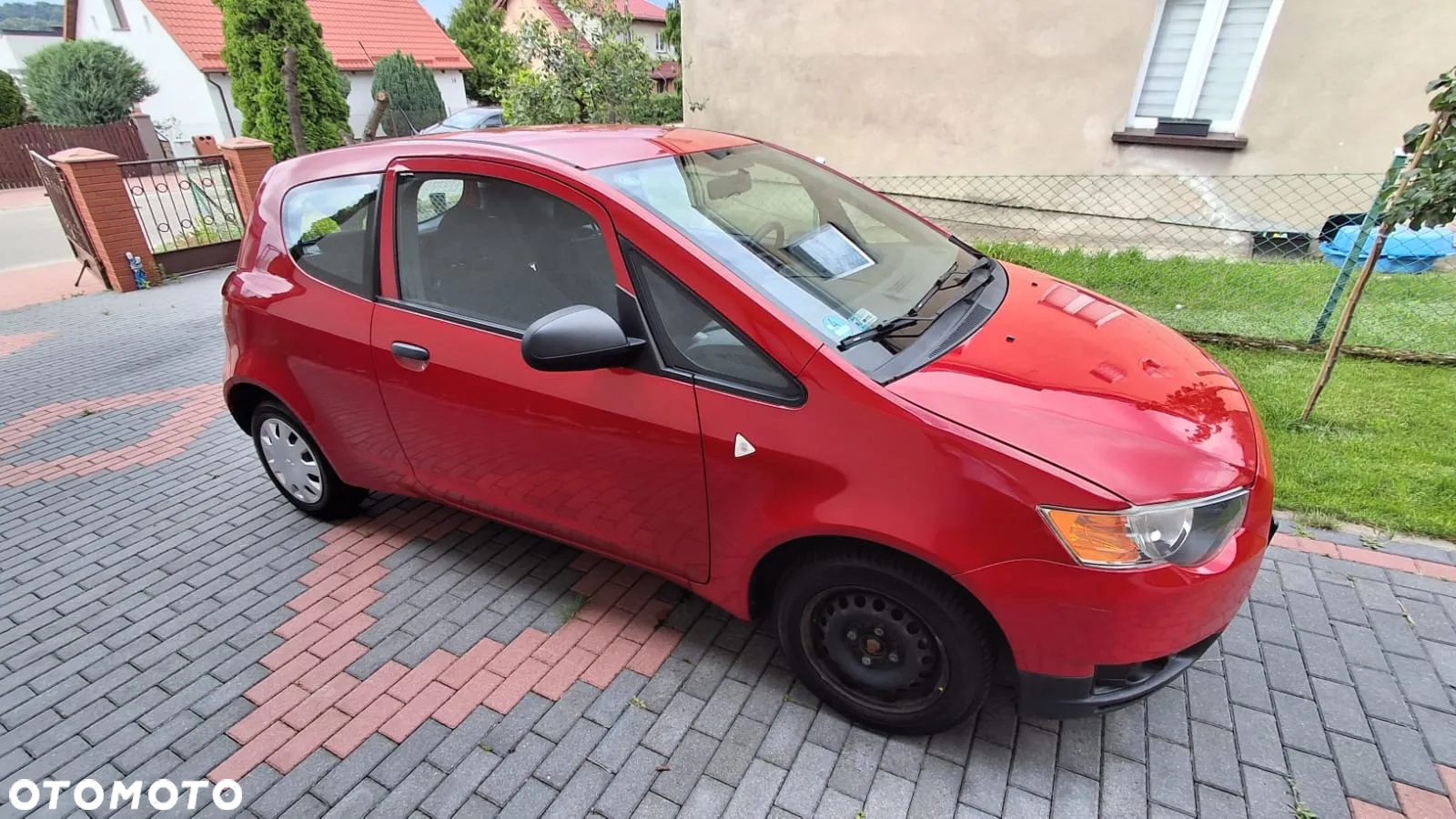 Mitsubishi Colt - 2