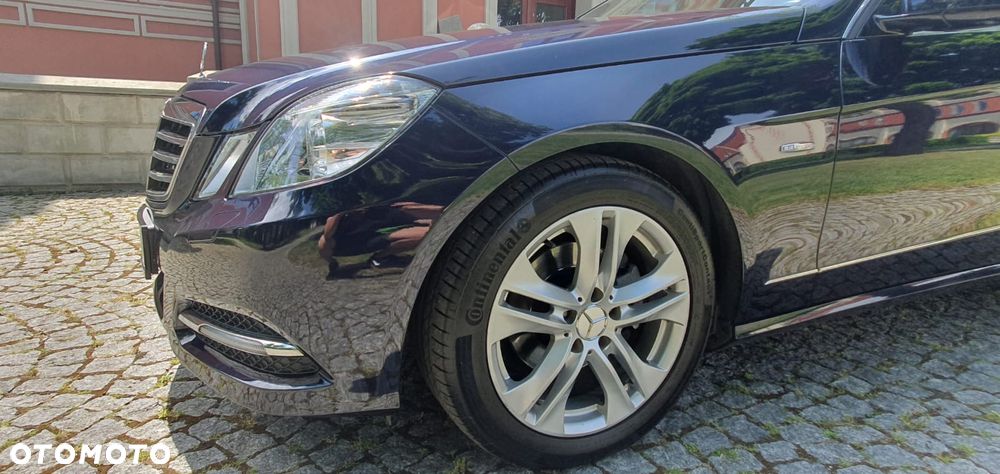 Mercedes-Benz Klasa E - 24