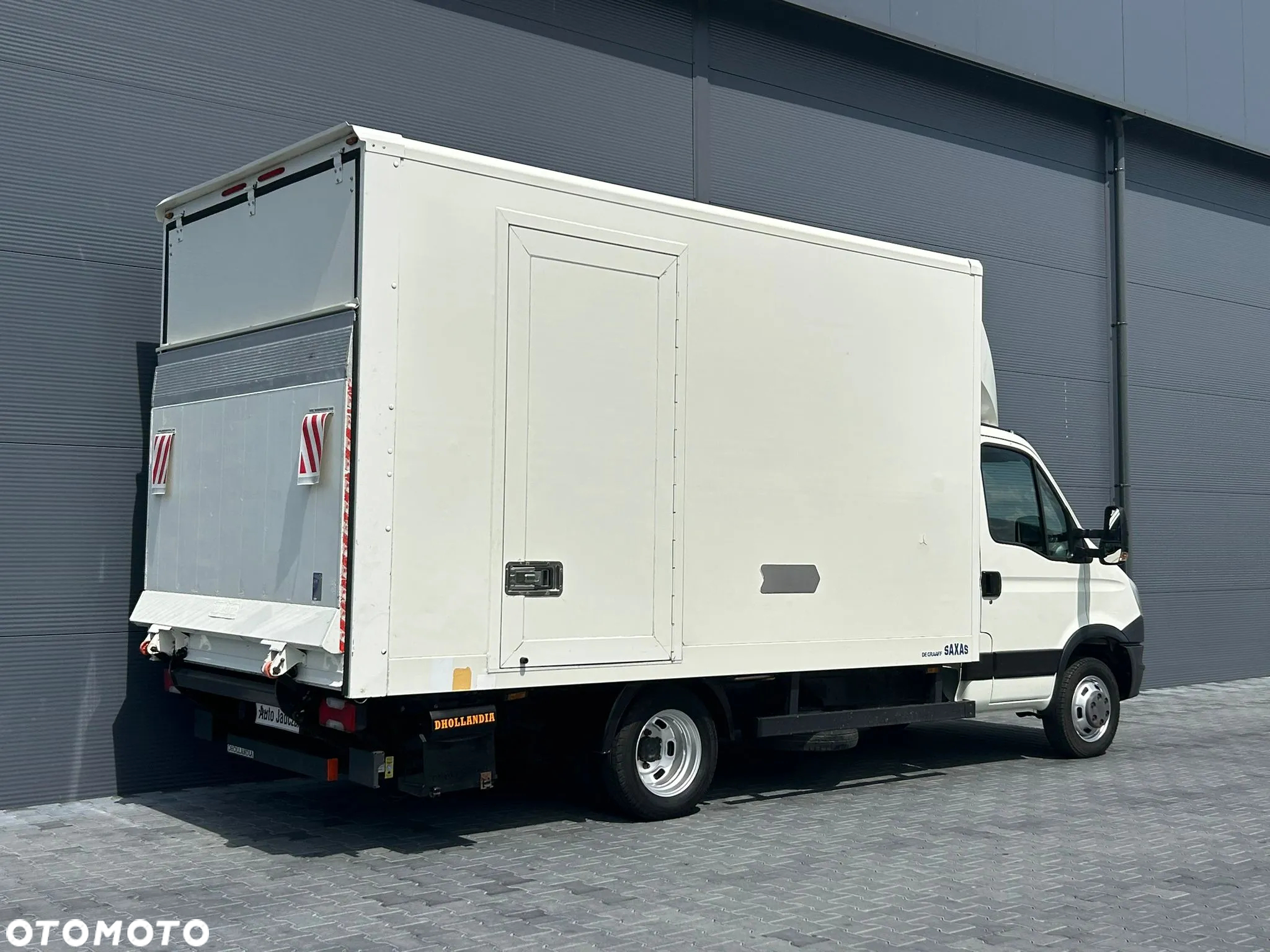 Iveco Daily 40C15 35C15 3.0 HPI Kontener 8 palet + winda 750kg + drzwi boczne **KLIMA**Sprowadzony**2014R**Niski Przebieg** - 3