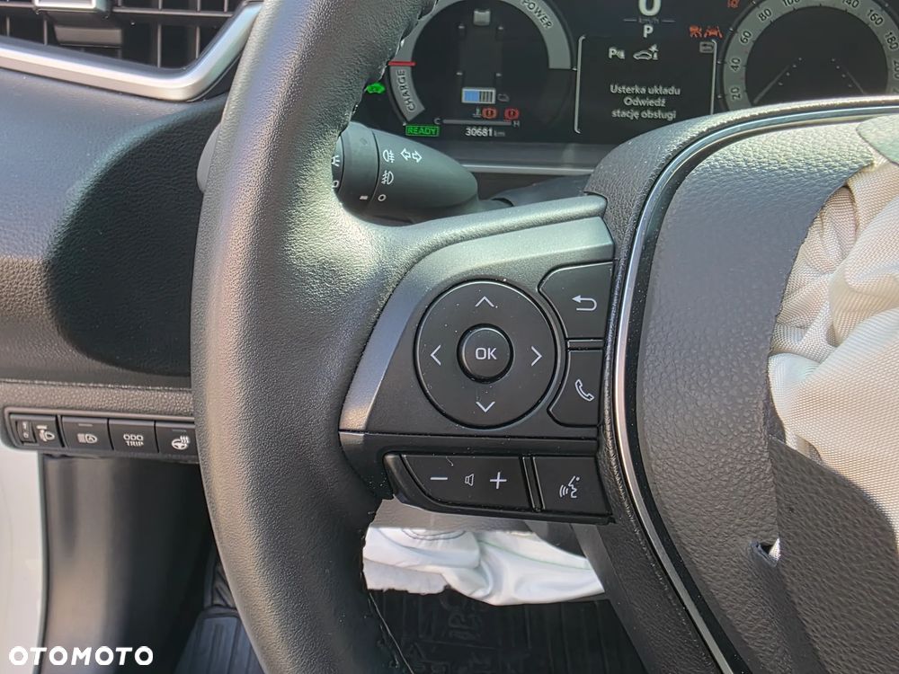 Toyota Corolla 1.8 Hybrid Comfort - 23