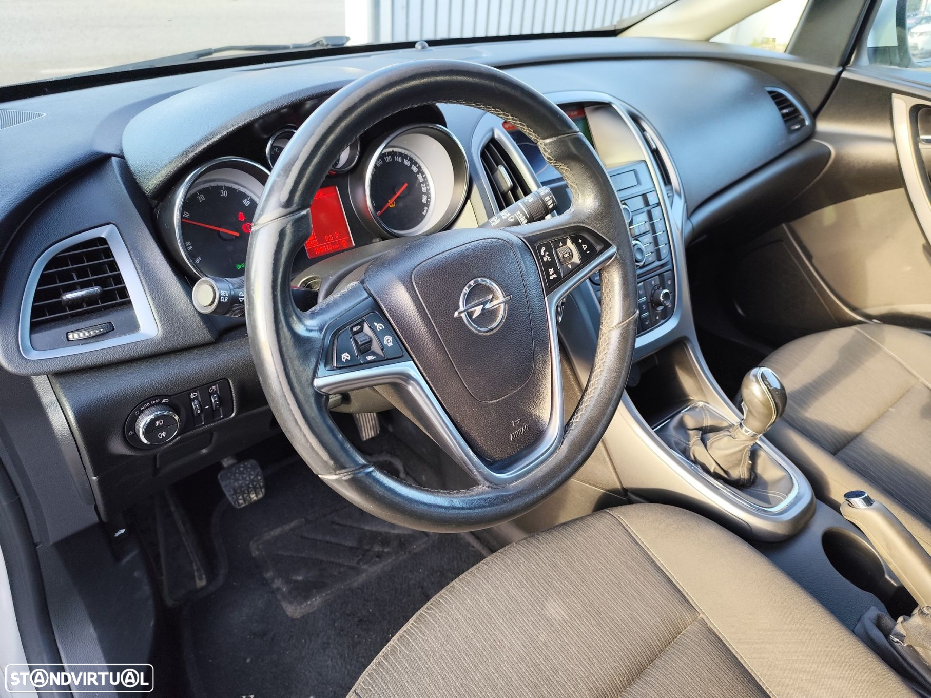 Opel Astra 1.6 CDTI DPF ecoFLEX S&S ENERGY - 8