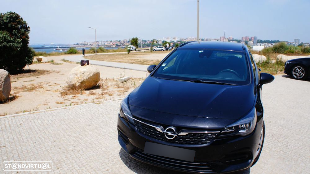Opel Astra Sports Tourer - 10