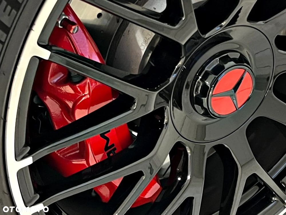 Mercedes-Benz AMG GT - 24