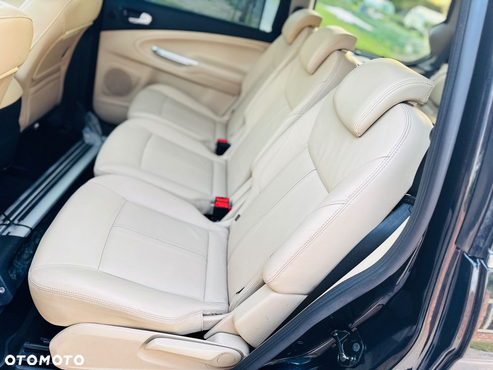 Ford Galaxy 2.0 T Platinium X (Ghia) - 19