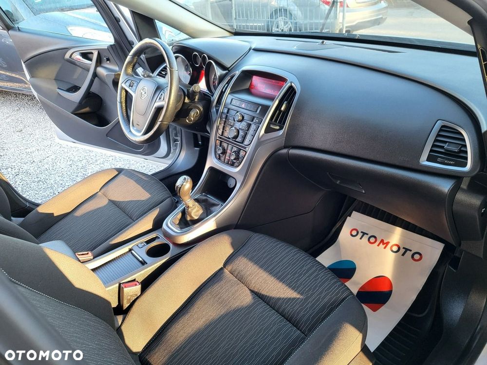 Opel Astra - 19