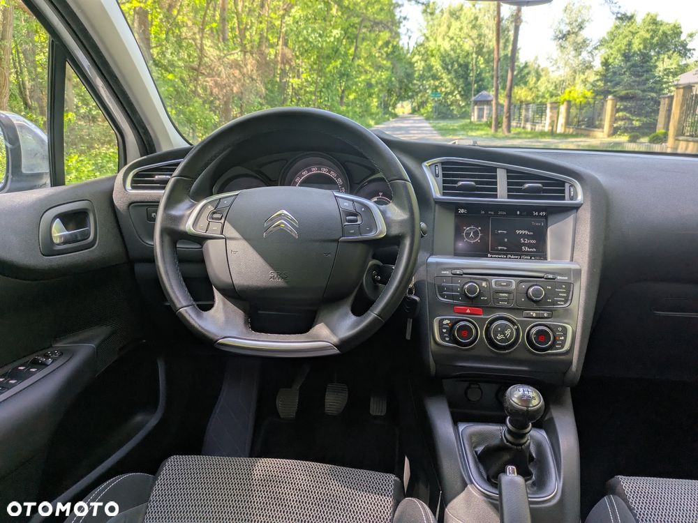 Citroën C4 HDi 115 Exclusive - 16