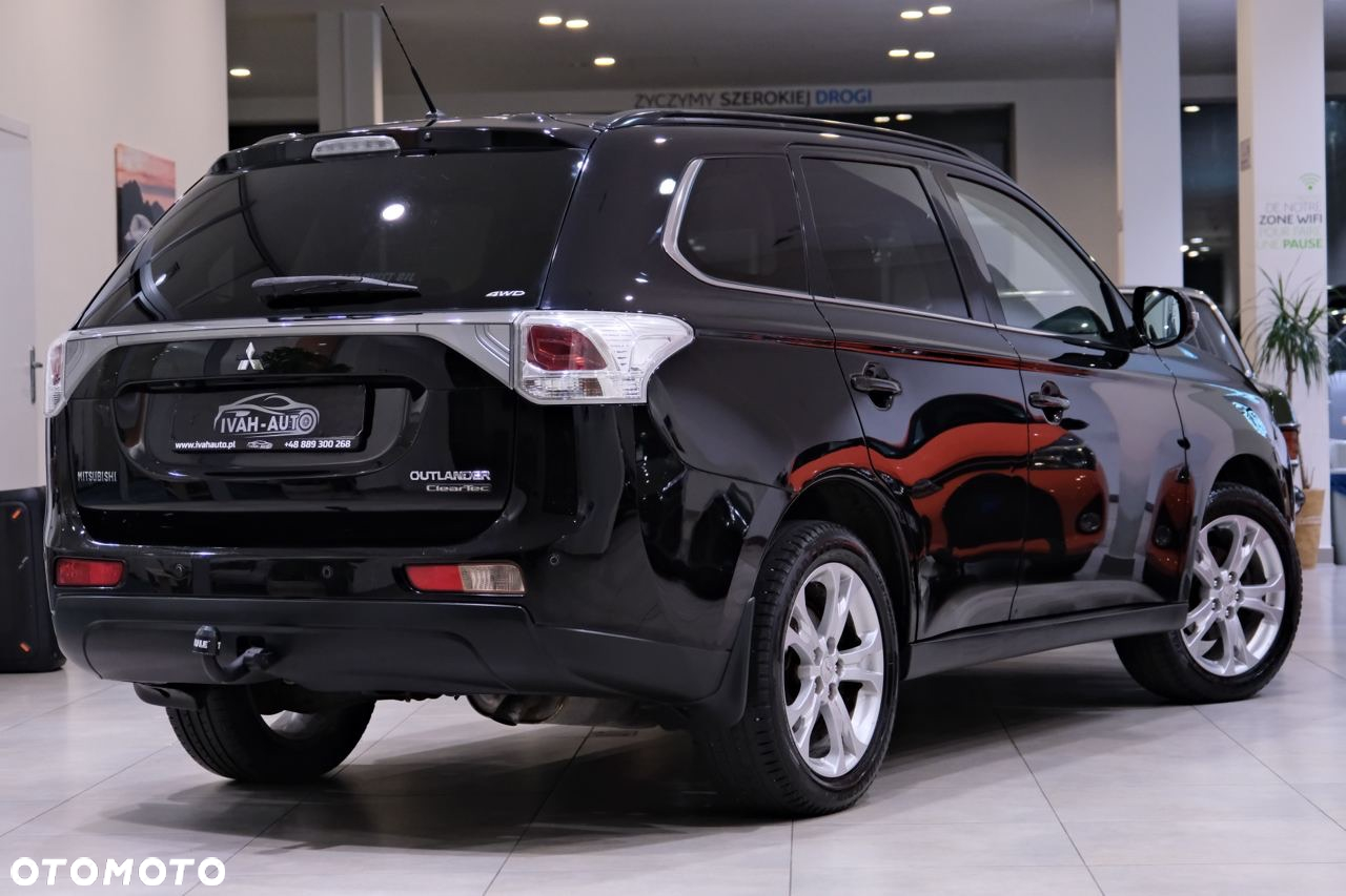 Mitsubishi Outlander 2.2 DI-D 4WD Diamant Edition - 15