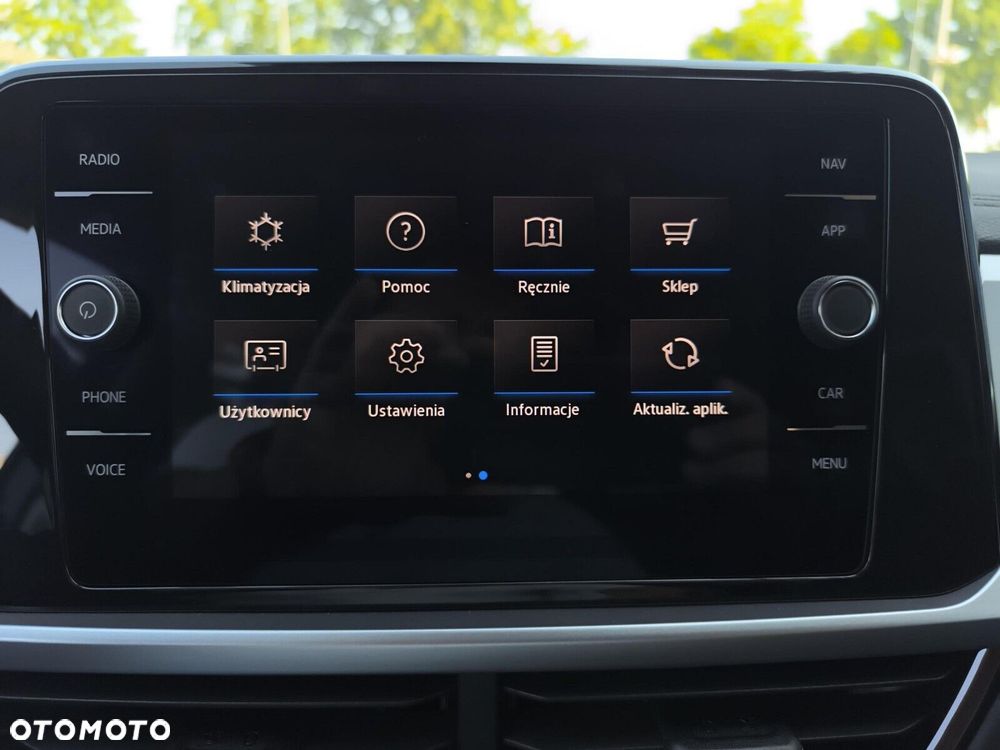 Volkswagen T-Roc - 38