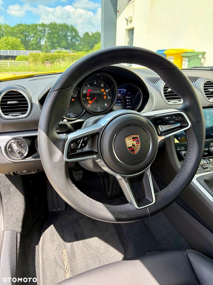 Porsche 718 Cayman GPF - 14