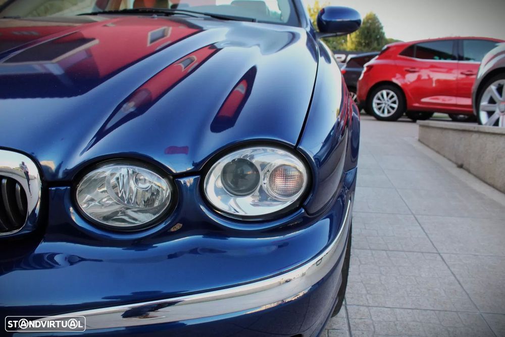 Jaguar X-Type - 8