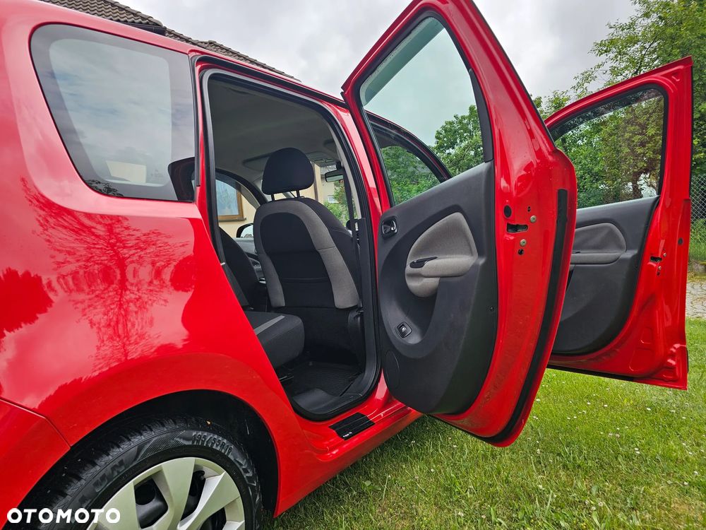 Citroën C3 Picasso 1.6 HDi Exclusive - 37