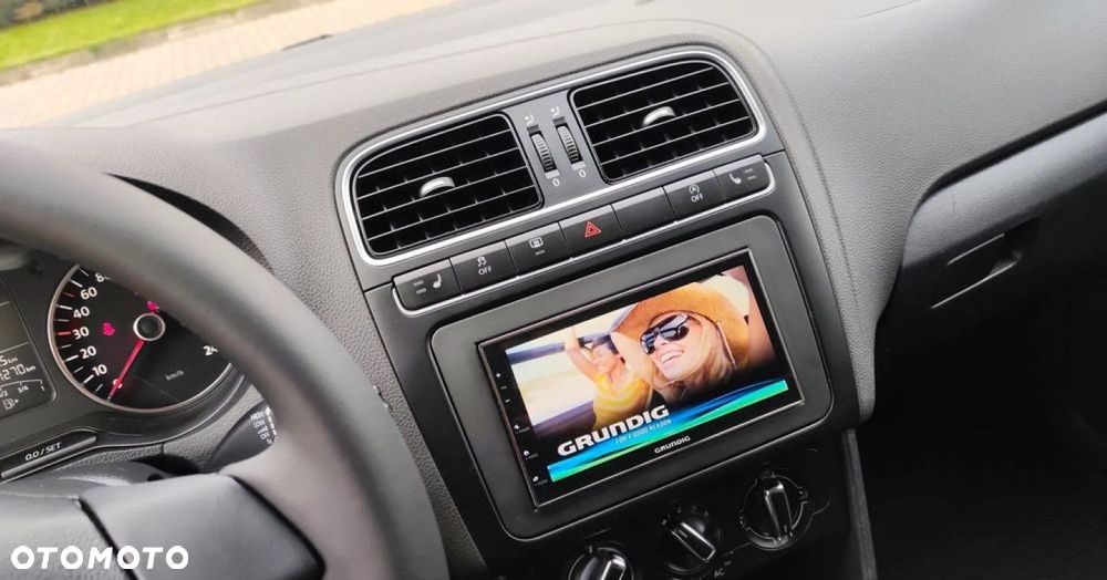 Volkswagen Polo 1.6 TDI Highline - 8