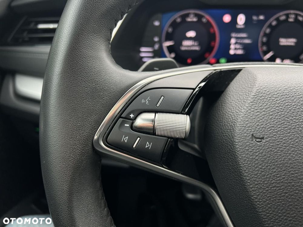 Skoda Octavia 2.0 TDI Selection DSG - 11