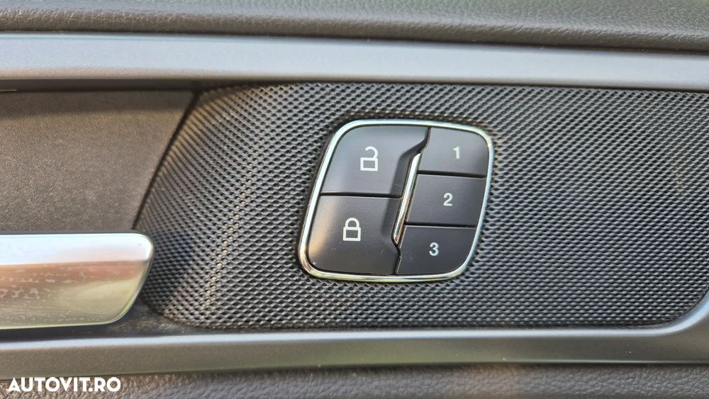 Ford Mondeo - 8
