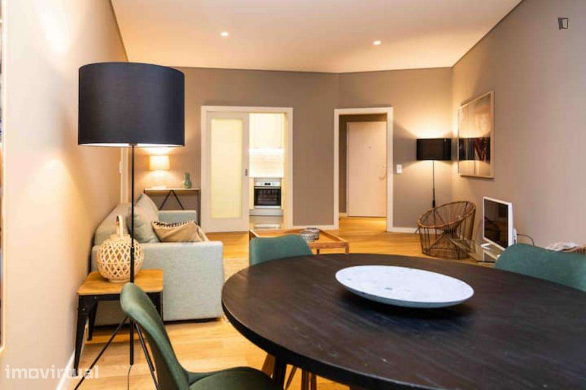 Apartamento com 2 quartos - localizado em Vitória Porto - Grande imagem: 2/22