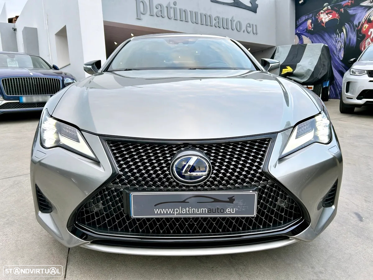 Lexus RC 300h Luxury - 8