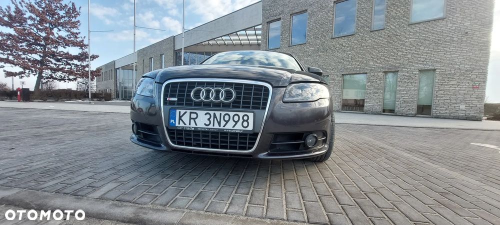 Audi A4 Limousine 2.0 TDI DPF - 21