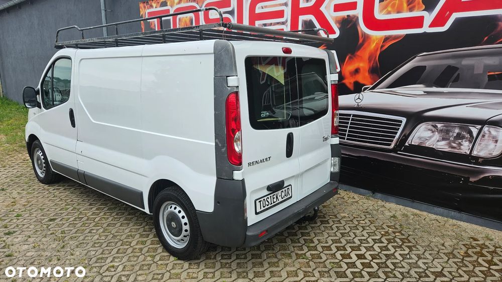 Renault Trafic - 2