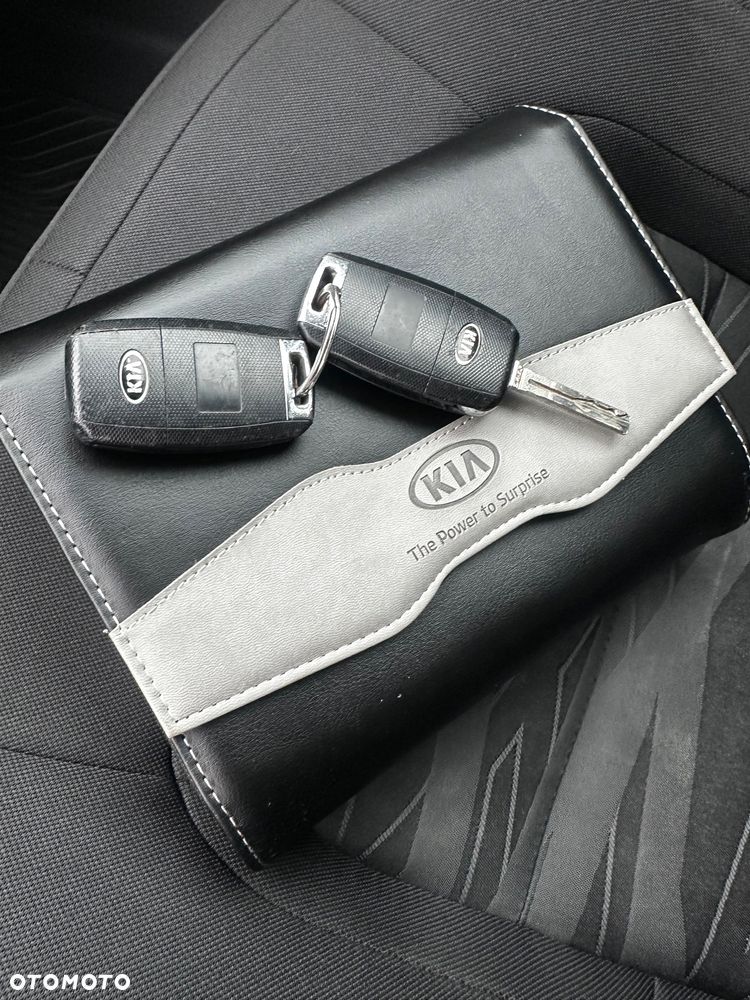 Kia Ceed 1.4 CVVT ISG Dream Team Edition - 34