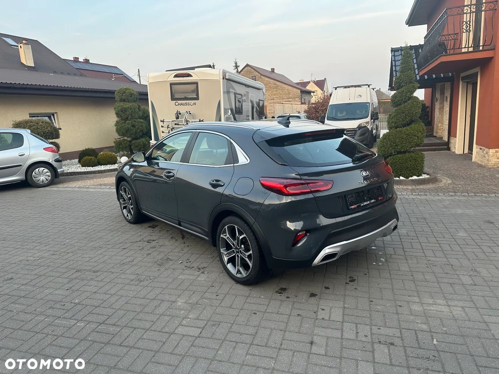 Kia XCeed - 6