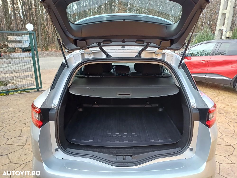 Renault Megane dCi 110 FAP LIMITED - 11