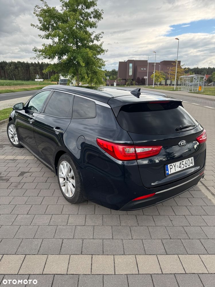 Kia Optima - 7