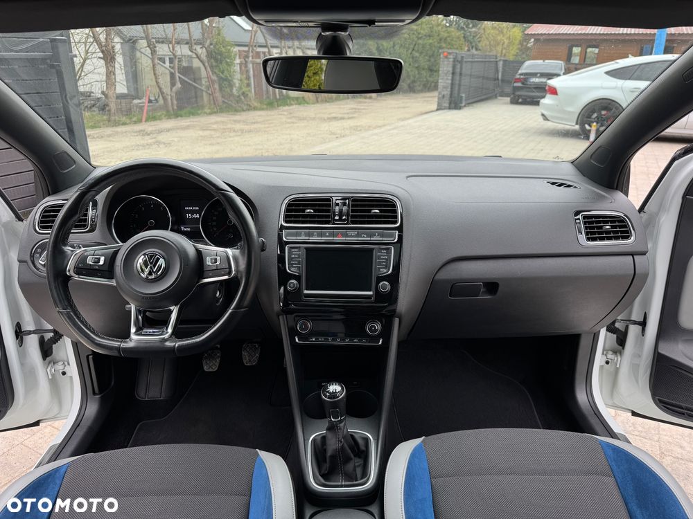 Volkswagen Polo - 15