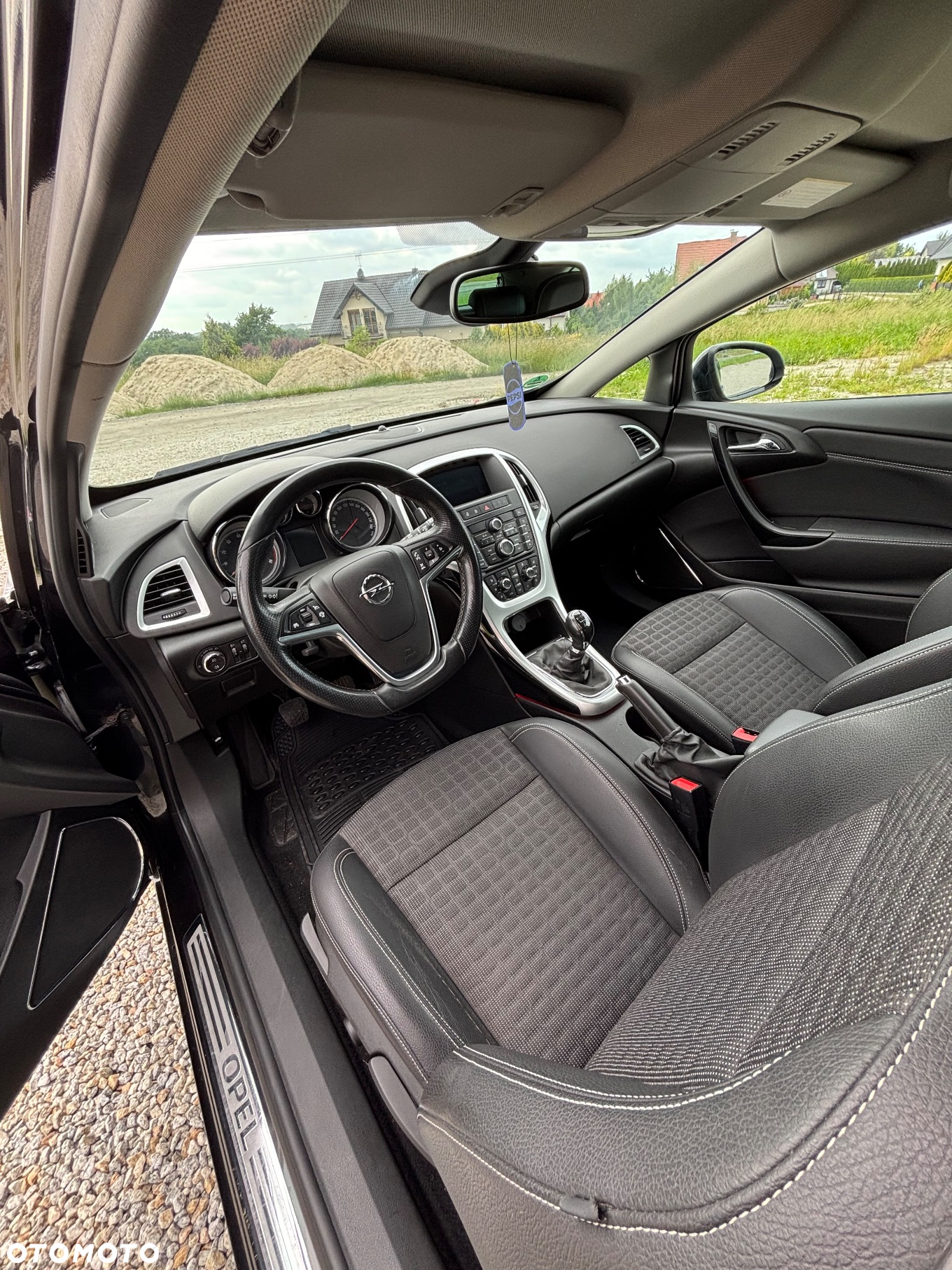 Opel Astra GTC 1.4 Turbo - 13