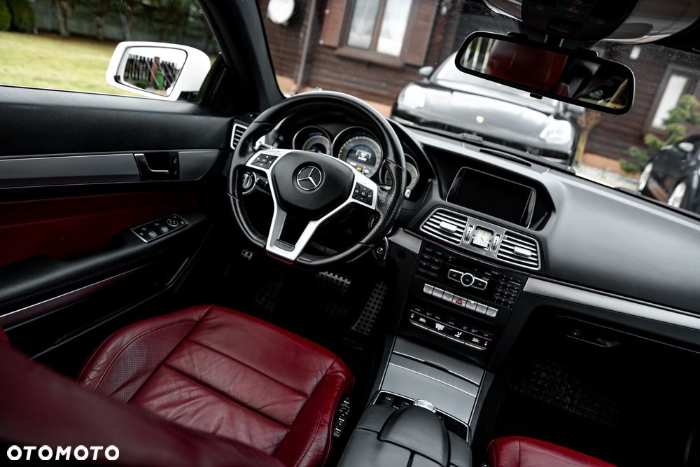Mercedes-Benz Klasa E 250 7G-TRONIC - 26