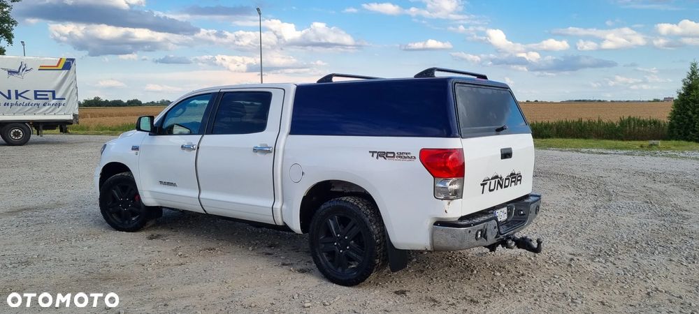 Toyota Tundra 5.7 4x4 Double Cab SR5 - 5
