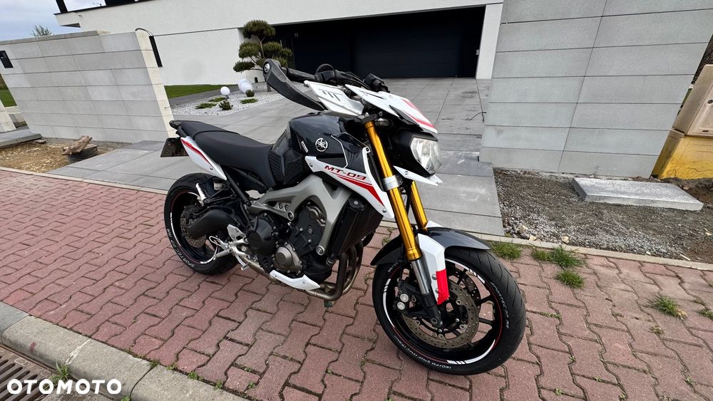 Yamaha MT - 11