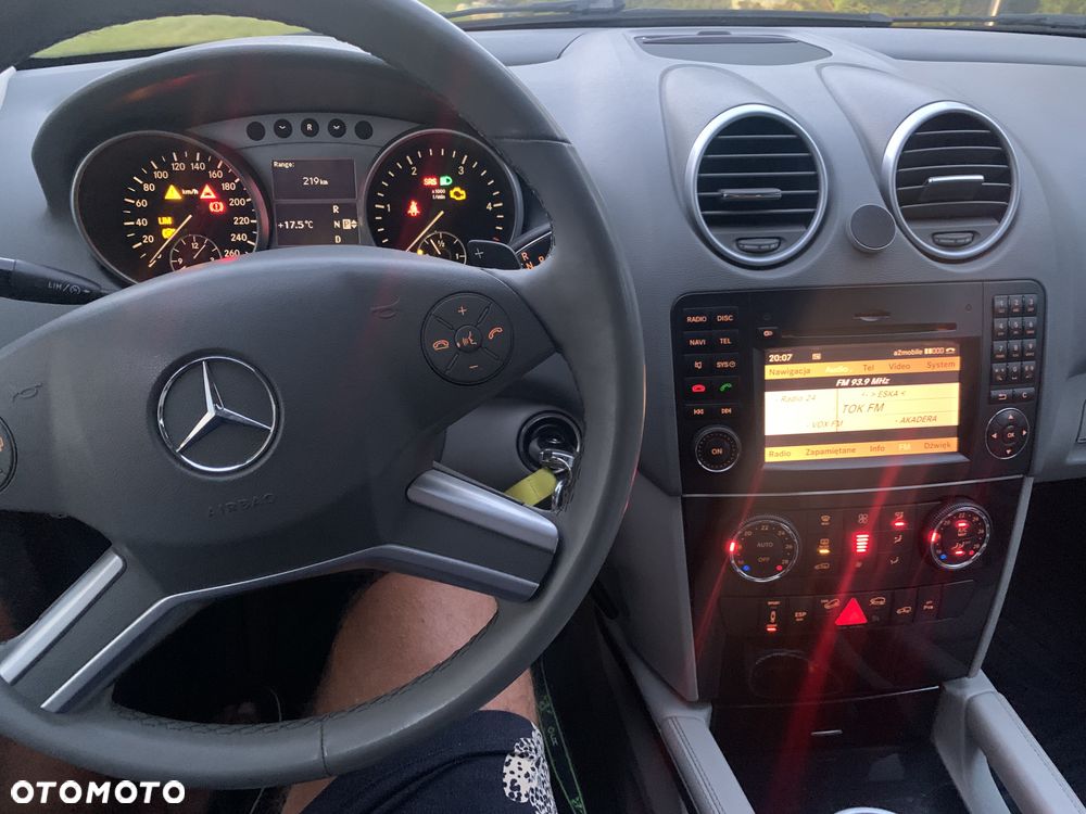 Mercedes-Benz ML 350 BlueTEC 4Matic 7G-TRONIC DPF - 36