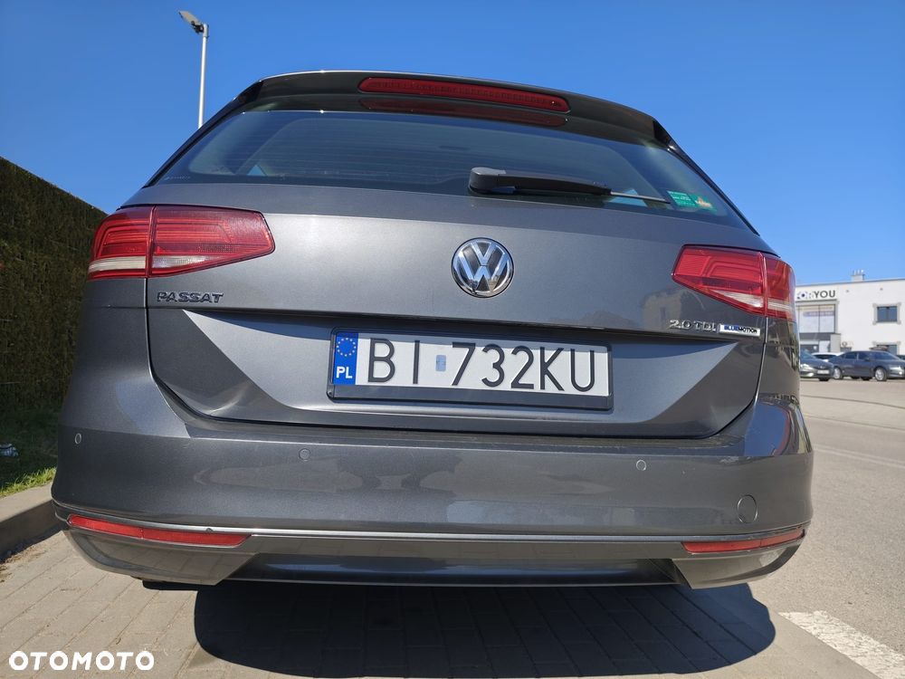 Volkswagen Passat 2.0 TDI (BlueMotion Technology) Comfortline - 16