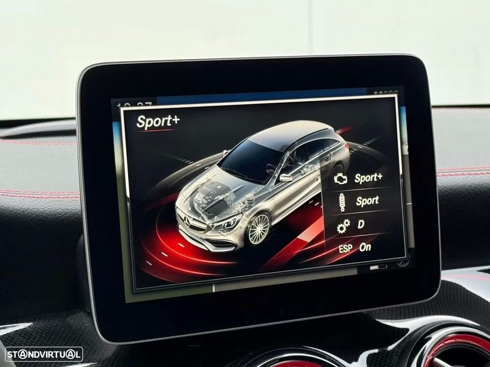 Mercedes-Benz CLA 45 AMG 4-Matic - 39