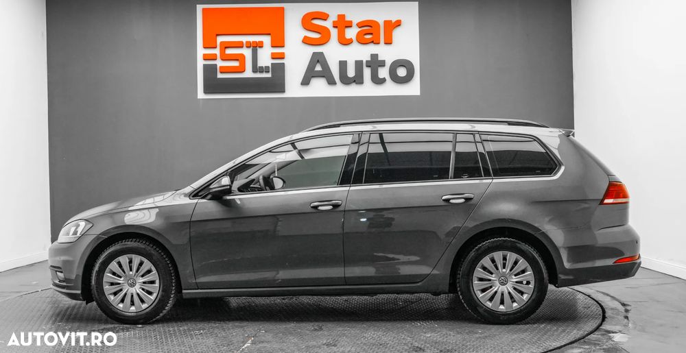 Volkswagen Golf 1.6 TDI BMT Comfortline - 10