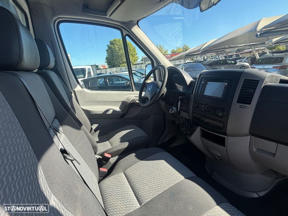 VW Crafter 2.0 TDi 3LUG Maxi - 9