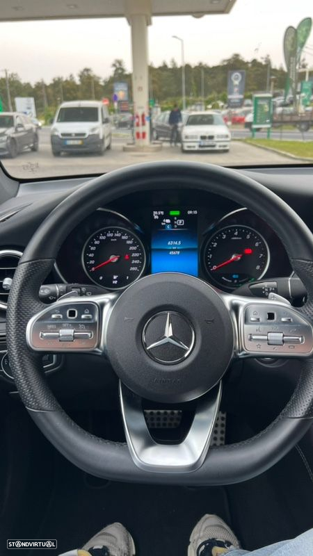 Mercedes-Benz GLC 300 e 4Matic 9G-TRONIC AMG Line - 25