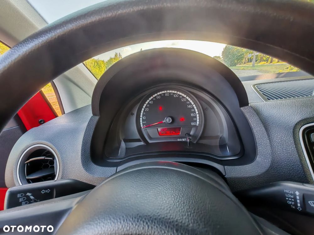 Volkswagen up! 1.0 Take - 19