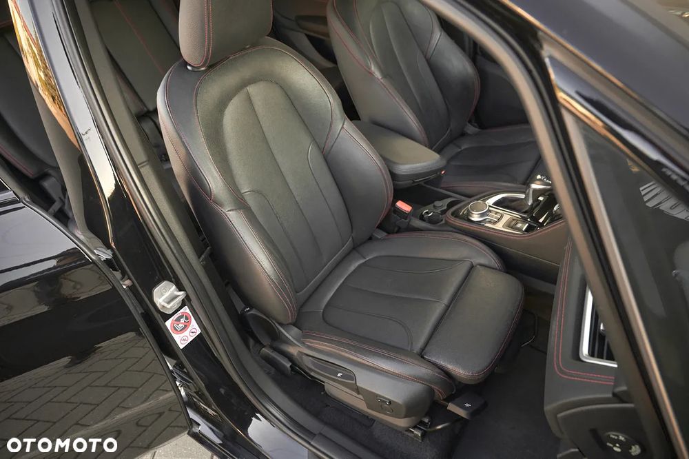 BMW Seria 2 218d Gran Tourer Sport-Aut Sport Line - 28