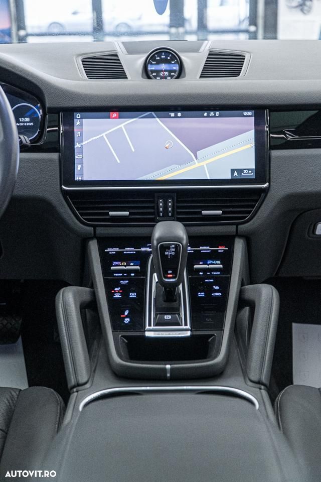 Porsche Cayenne Tiptronic S - 4