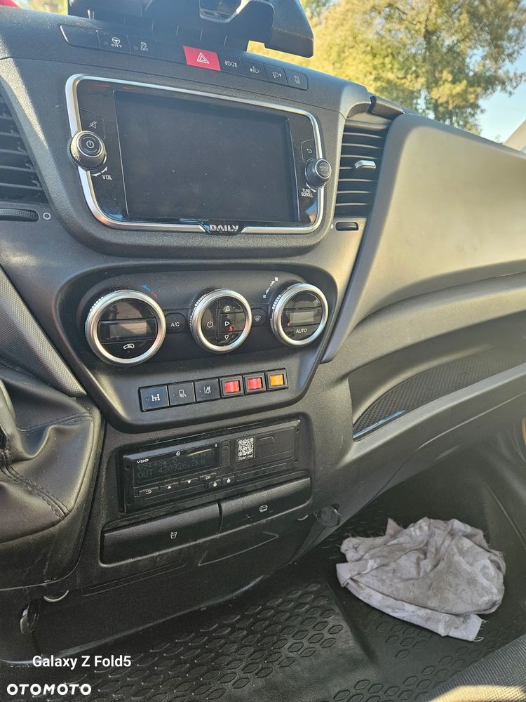 Iveco DAILY 70C18 - 19