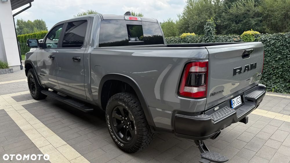 Dodge RAM - 7