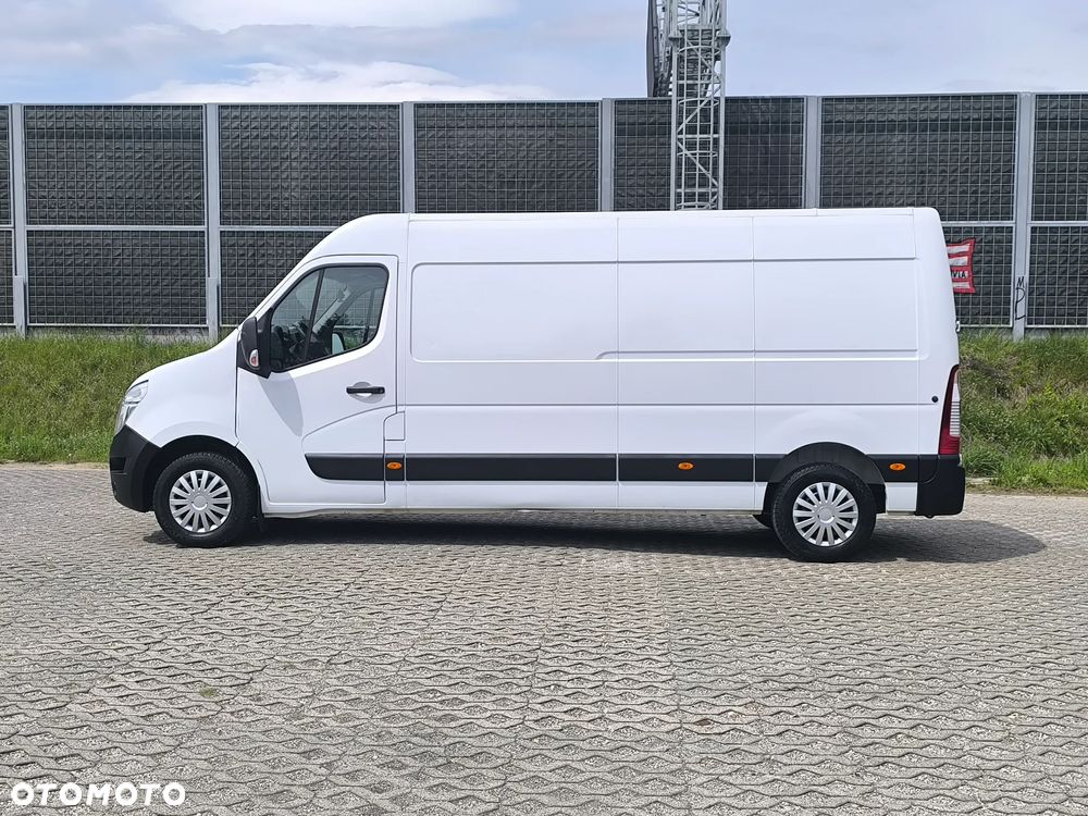 Nissan INTERSTAR - 9
