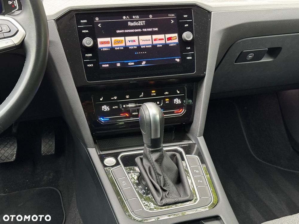 Volkswagen Passat 2.0 TDI EVO Business DSG - 25